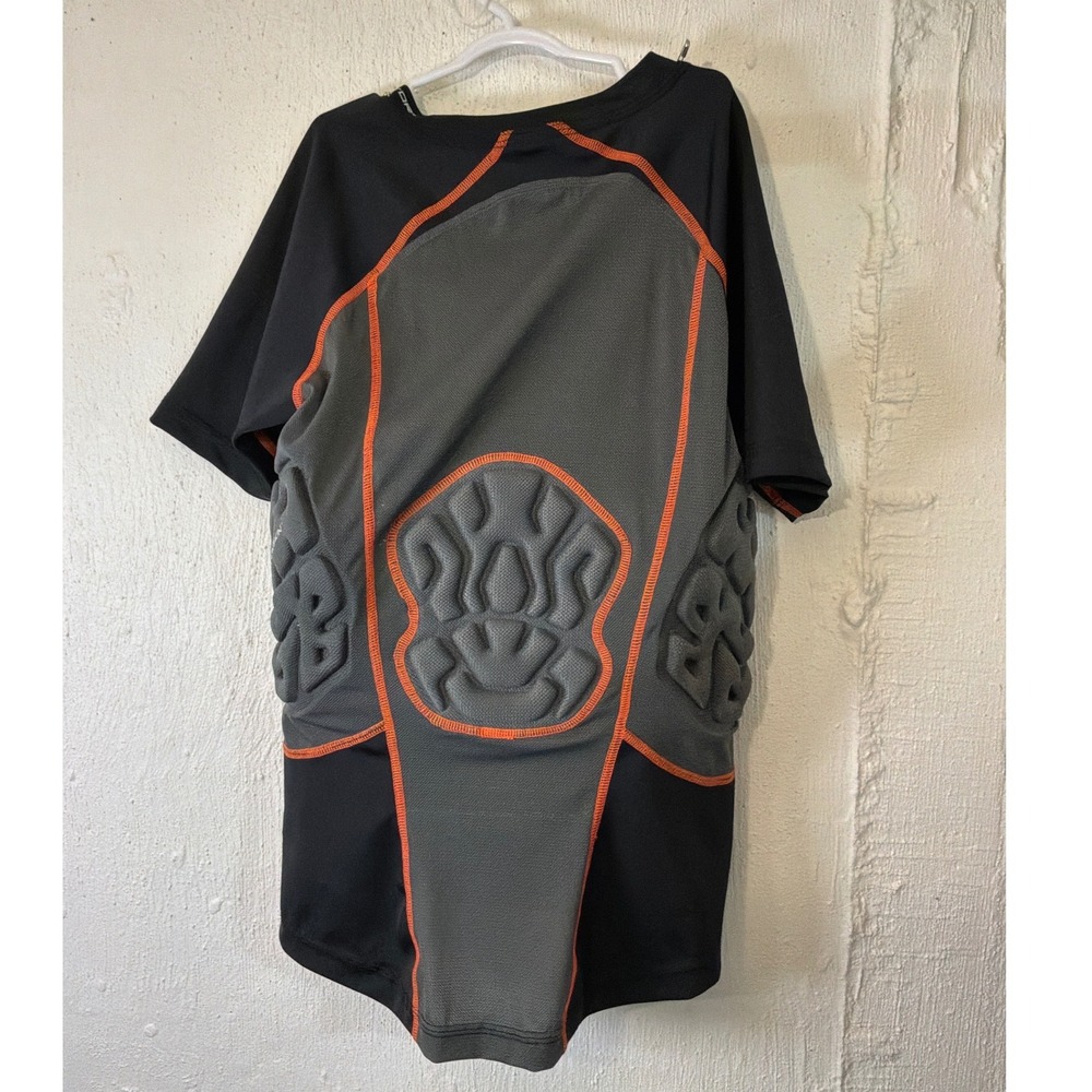NWT Shock Doctor Ultra ShockSkin 3-Pad Impact Shirt Boys M Black Orange 593 NWT